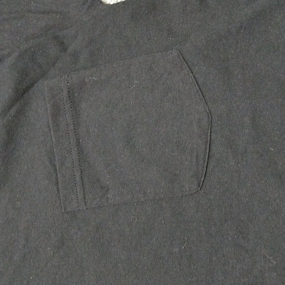 π3/$10 OR 5/$15 SALEπ Hanes T-shirt - Picture 2 of 6